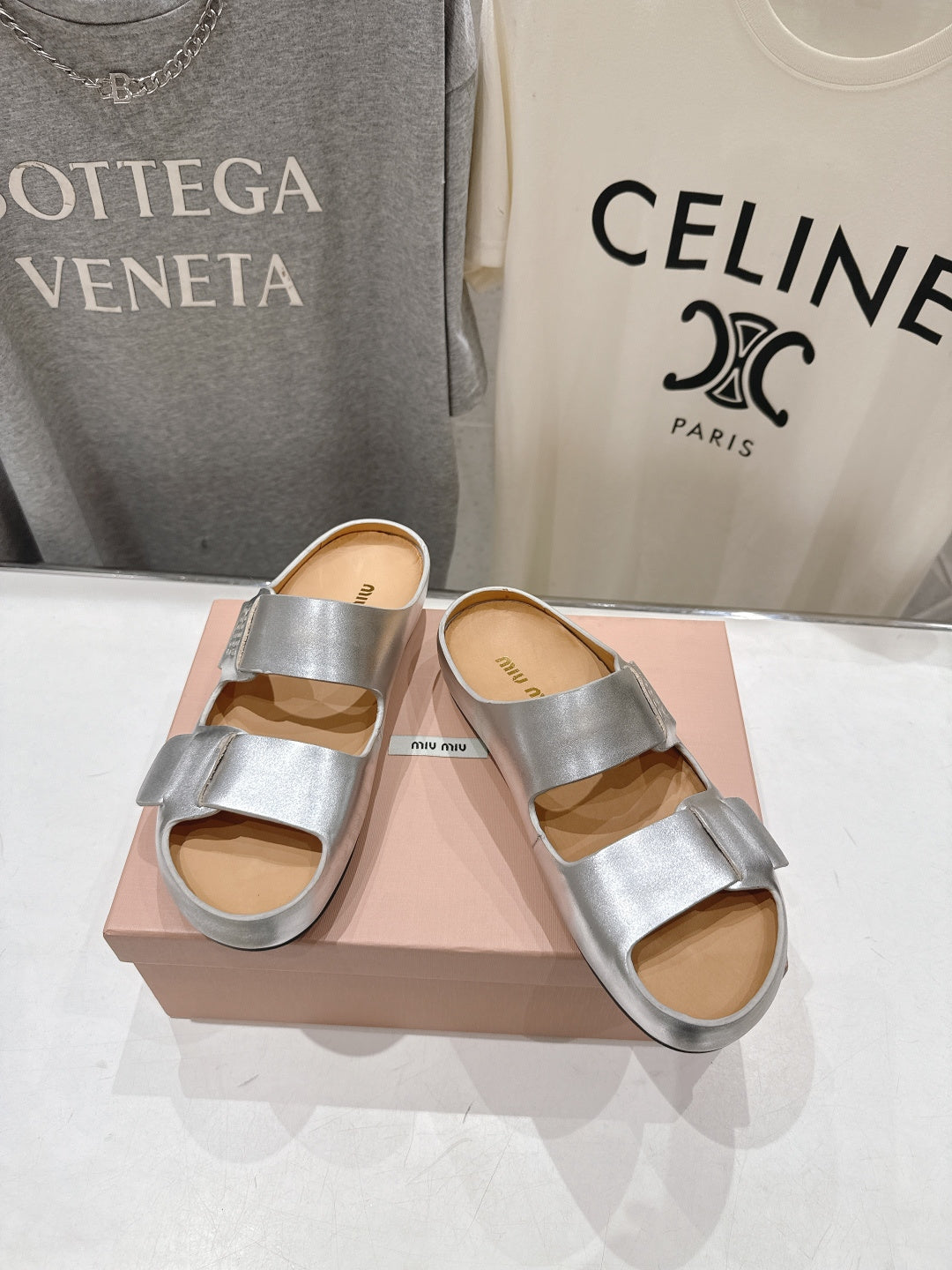 Miumiu 26ss Platform Sandals Cowhide 713102