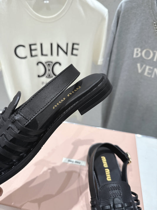 Miumiu 26ss Flat Sandals Black Woven Cowhide 713123
