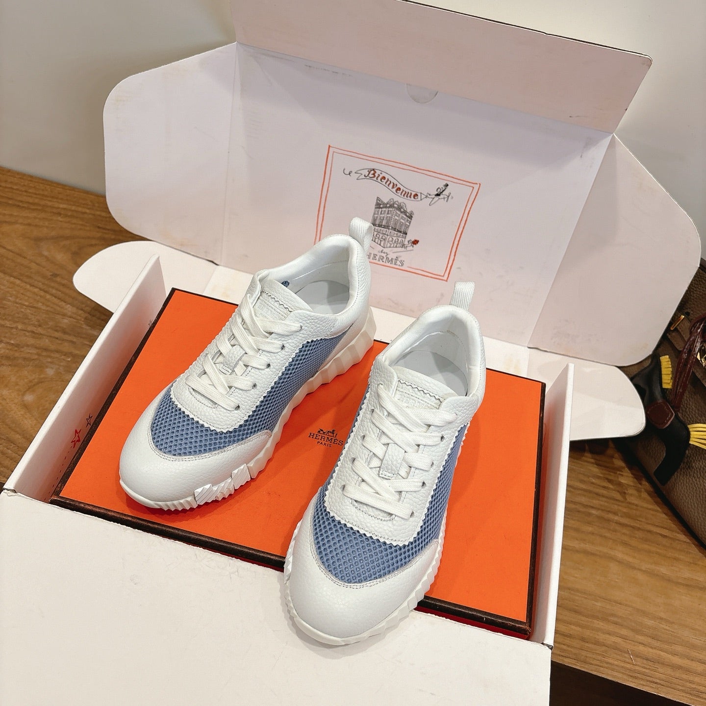 HM 26ss Sneakers White Blue Cowhide Fabric 638566