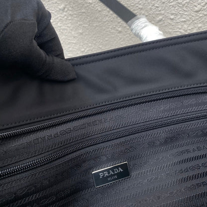 Prada 2026 Tote Bag 35cm Navy Re-Nylon