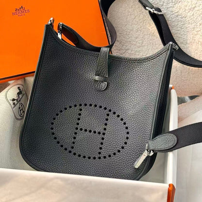 Hermes 2026 Evelyn 23 Bag Black Epsom Leather
