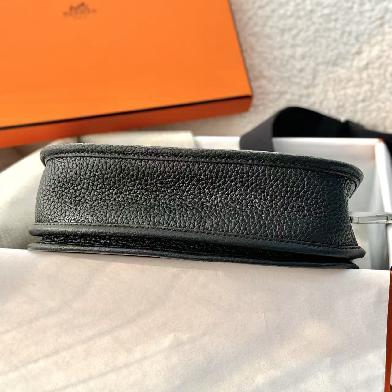 Hermes 2026 Evelyn 23 Bag Black Epsom Leather