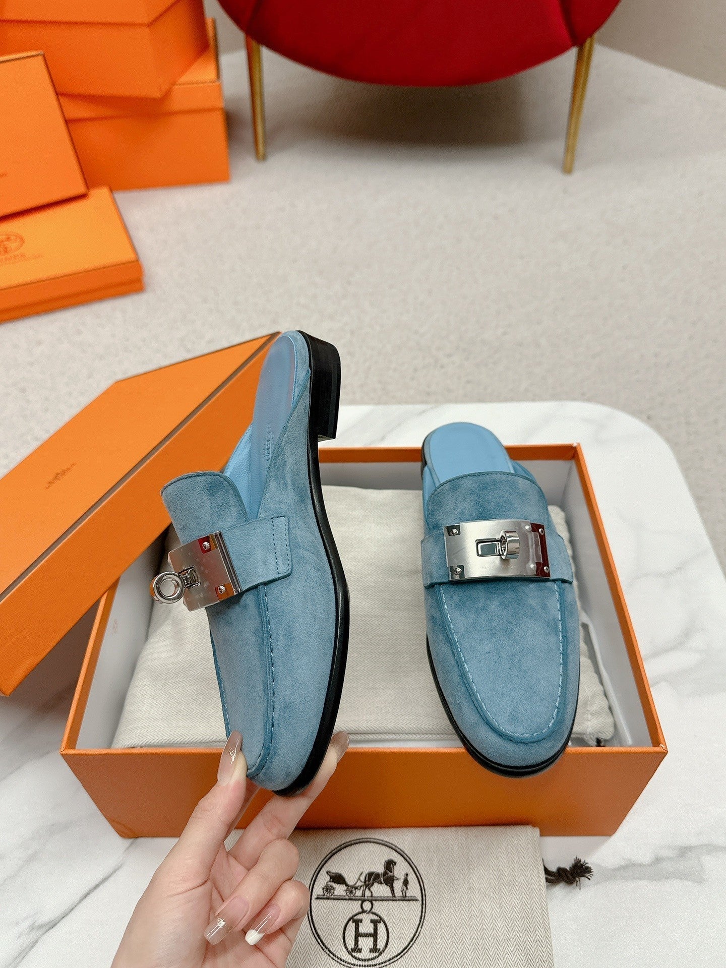 HM 2026 Mule Calfskin Suede 859384