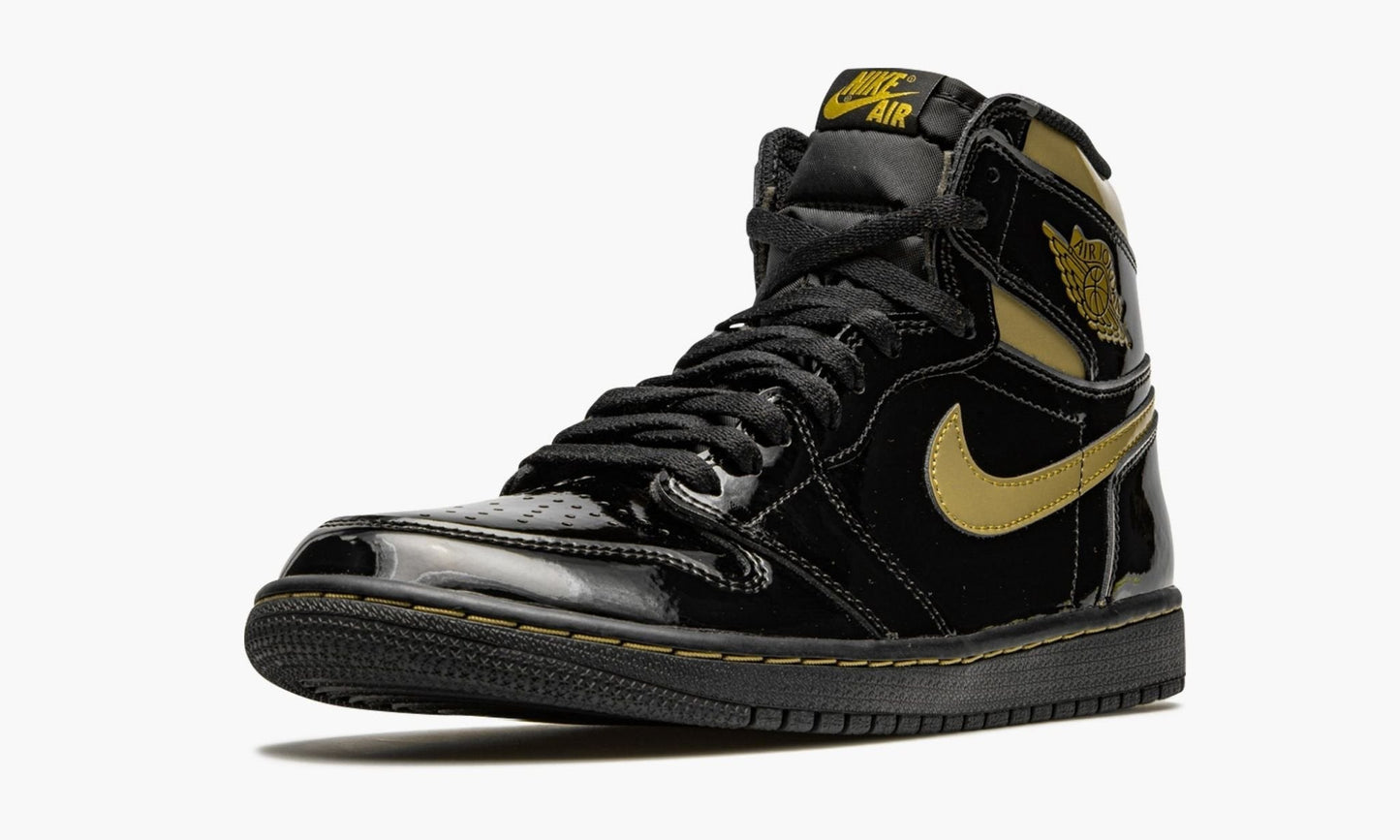Air Jordan 1 Retro High OG Black Metallic Gold Sneakers - Cushioned Stride