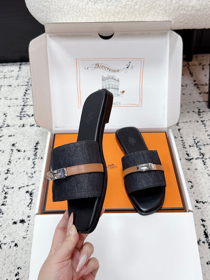 Hermes 2026 Giulia Sandal Calfskin