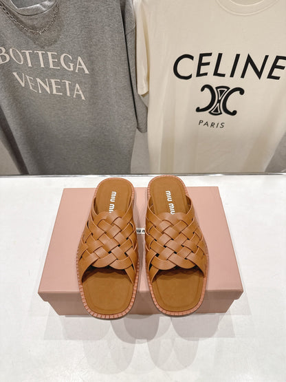 Miumiu 26ss Flat Slippers Suede Calfskin 713103
