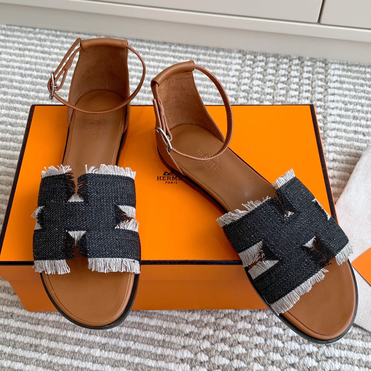 HM Sandal Canvas Cowhide 858915