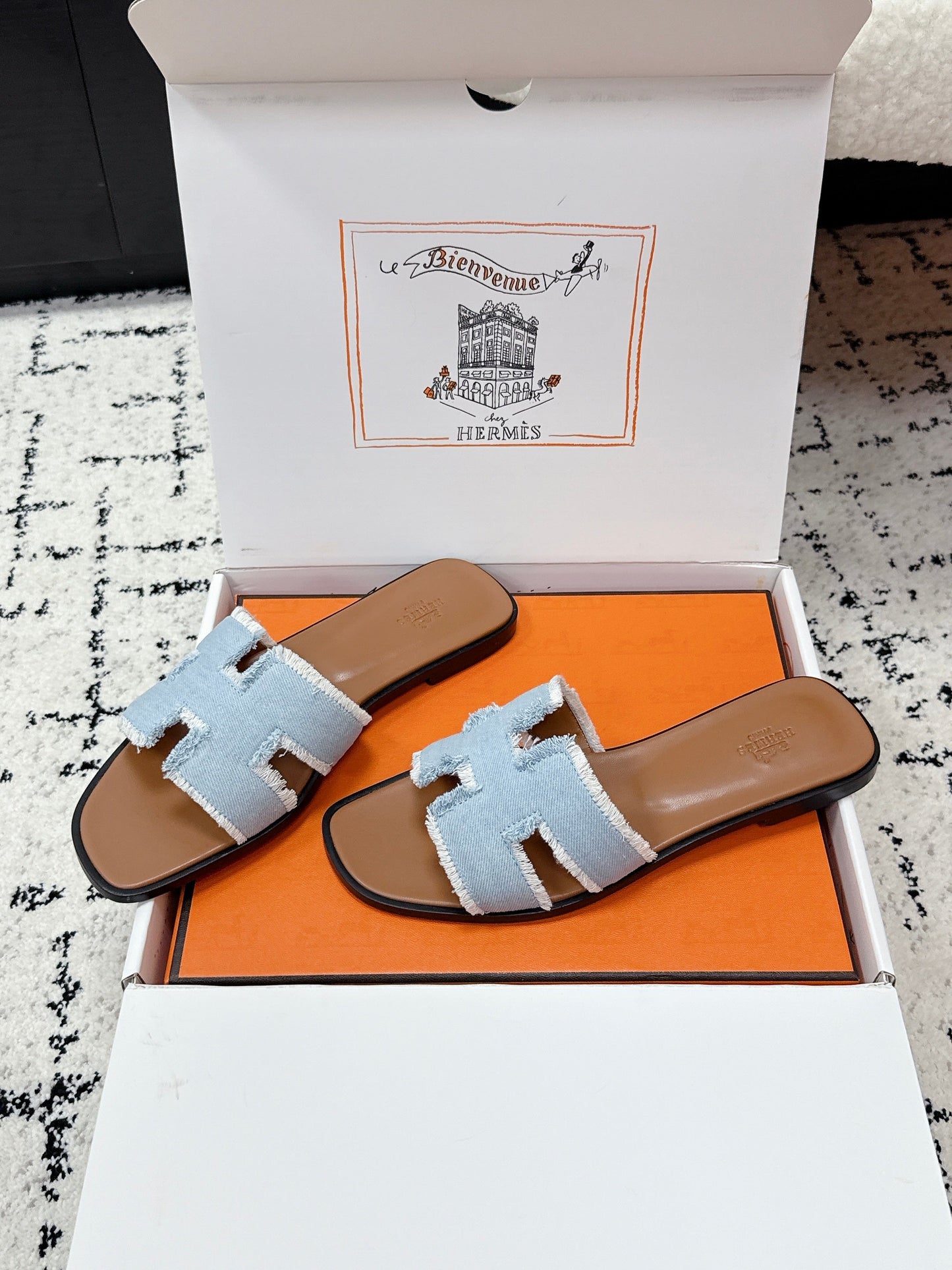 HM 26ss Oran Sandals Light Blue Brown Denim Cowhide 617211