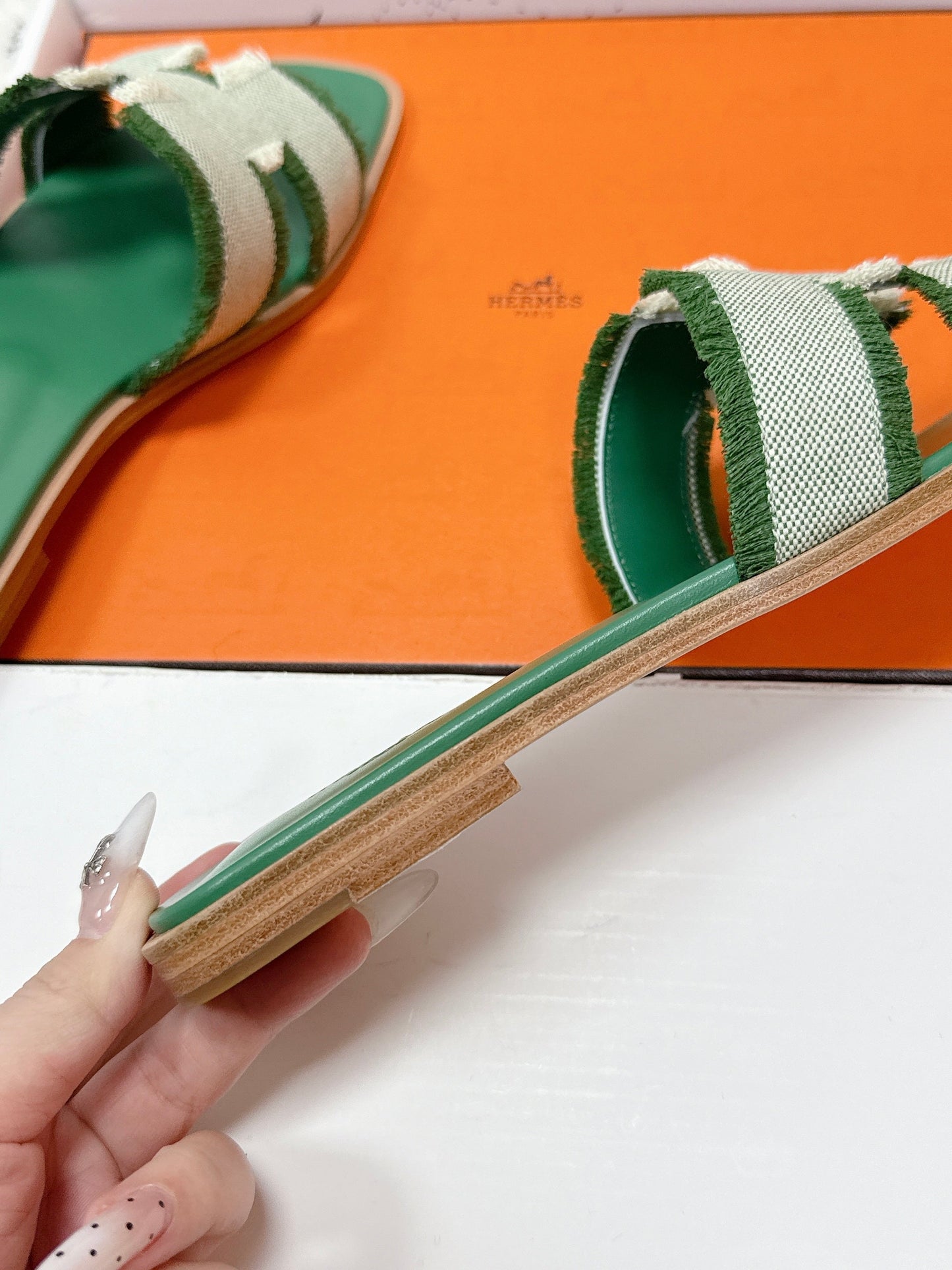 HM 26ss Oran Sandals Green White Canvas Cowhide 617215