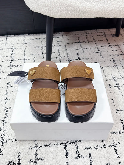Prada 2026 Fussbett Flatform Slide Sandal 50mm Cowhide 769818