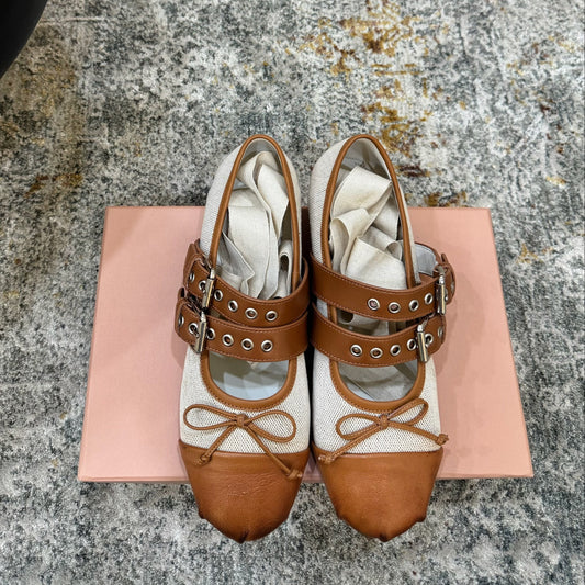 Miumiu 26ss  Ballet Flat Ivory Camel Canvas Cowhide 709811
