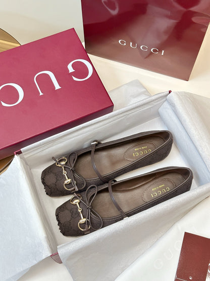 GG 26SS Ballet Flats Dark Brown Monogram Fabric Sheepskin 645711