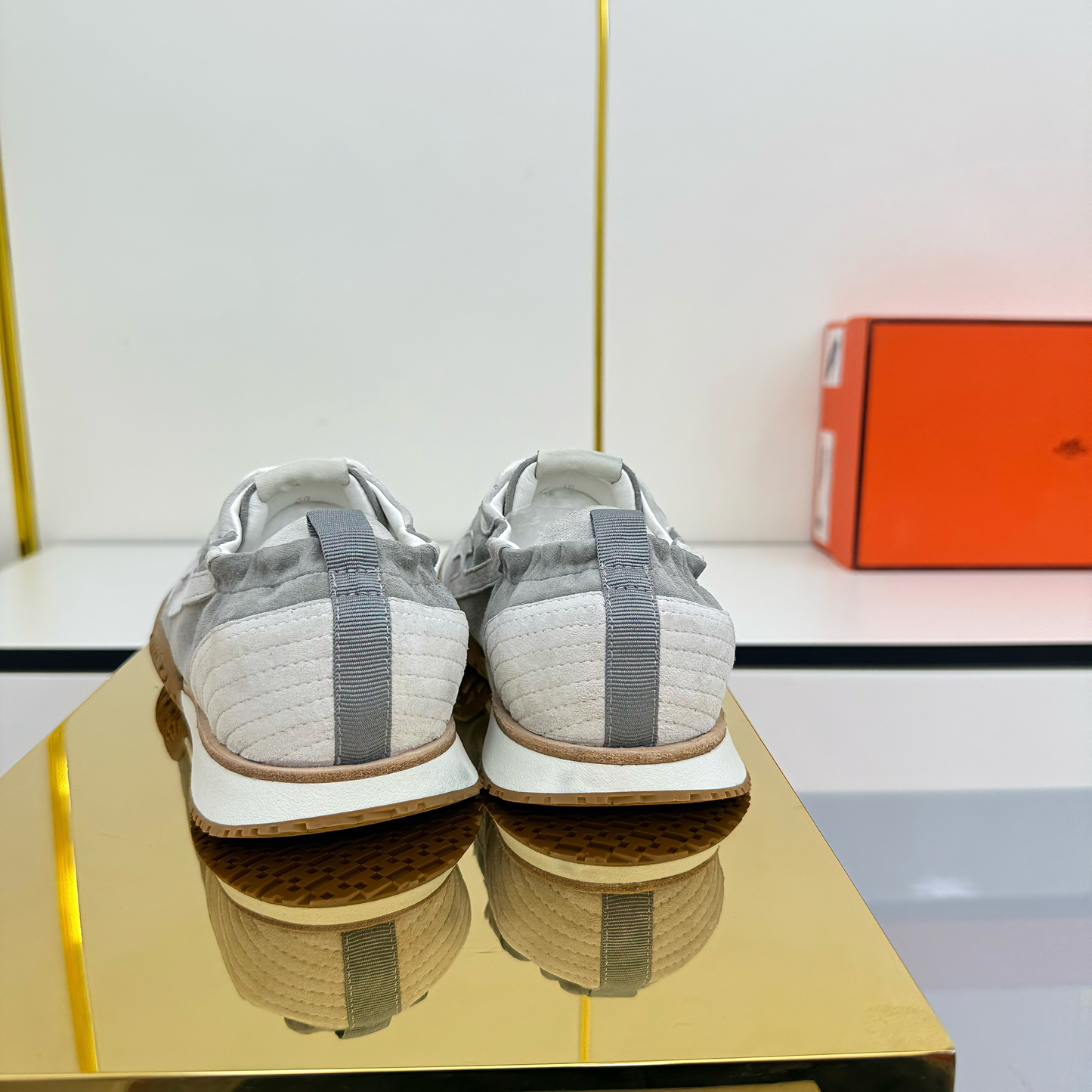 HM 2026 Casual Sneakers Gray Suede 667359