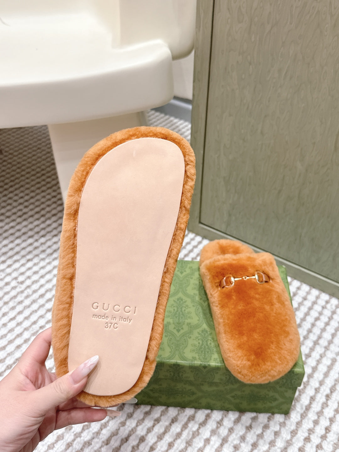 GG 26ss Loafers Rhinestones Orange Wool 612027