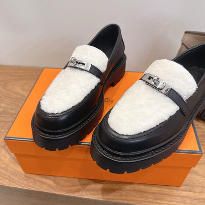 HM 26ss Loafers Black White Wool Calfskin 638439