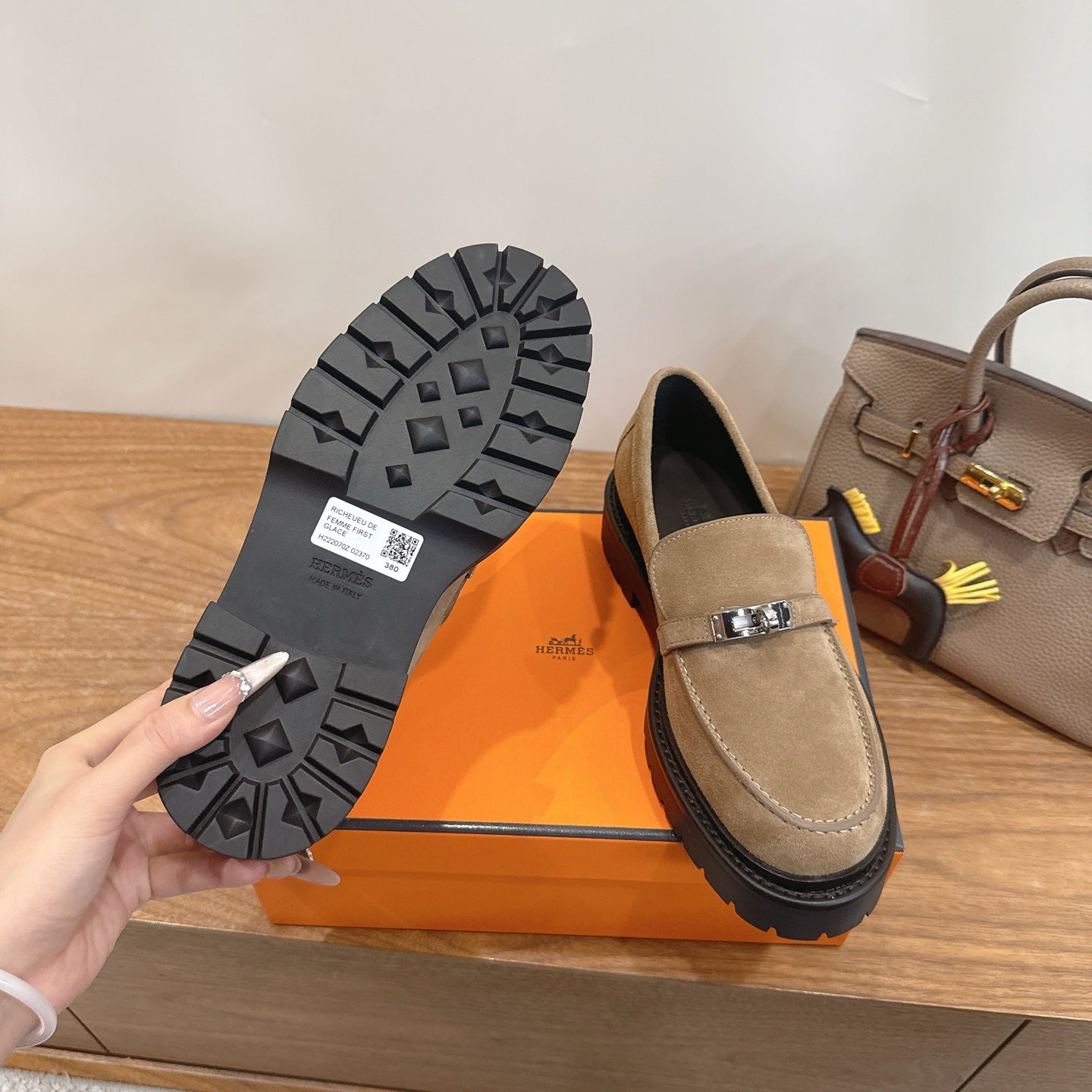 HM 26ss Loafers Dark Beige Black Suede Calfskin 638441