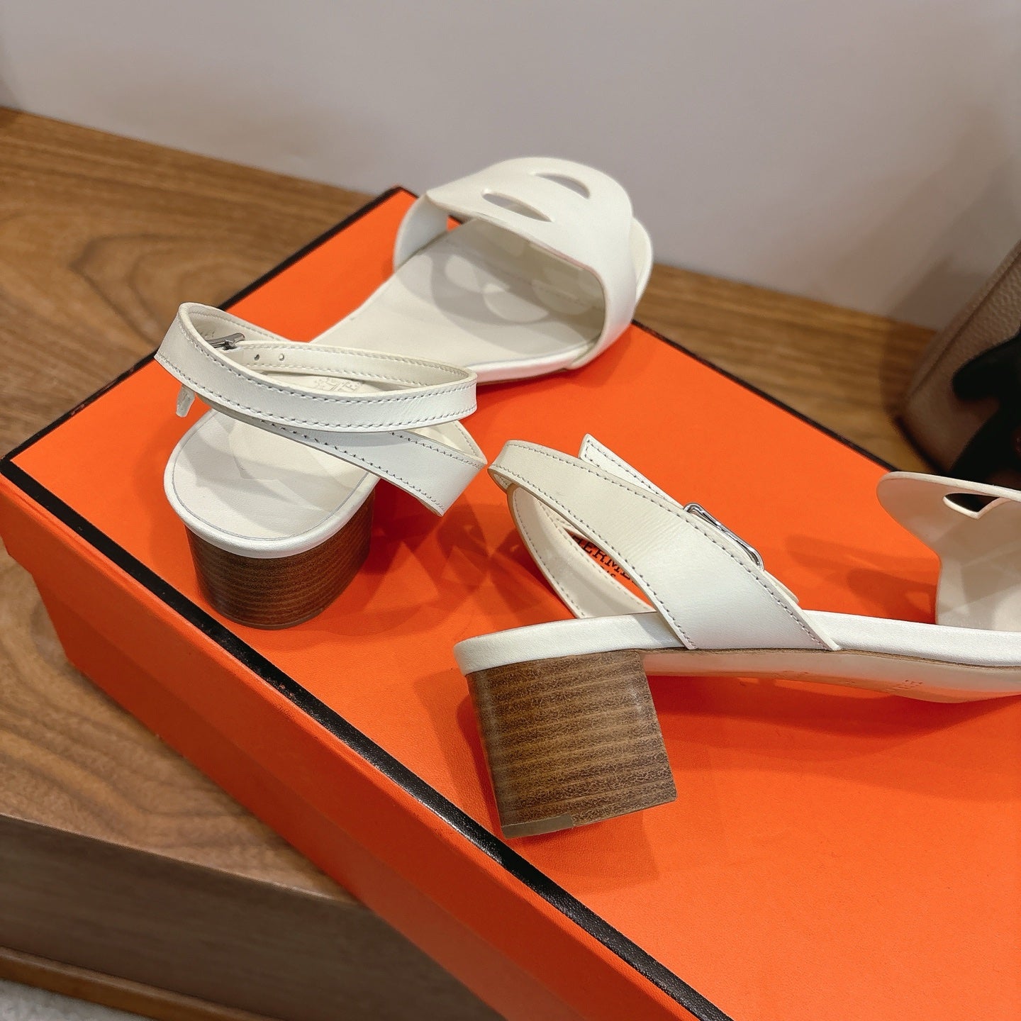 HM 26ss High Heel Sandal 50 White Calfskin 638409