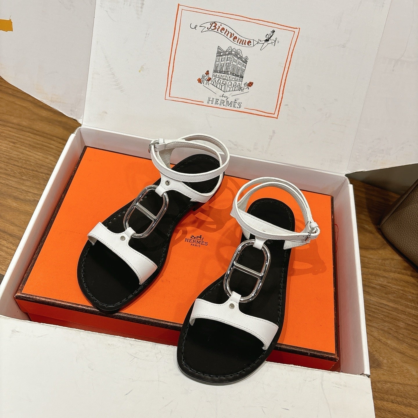 HM 26ss Sandals Black White Genuine Leather 638532