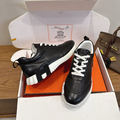 HM 26ss Sneakers Black Leather 638578