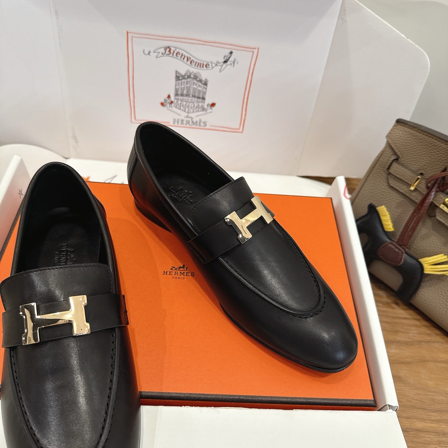 HM 26ss Loafers Black Calfskin 638350