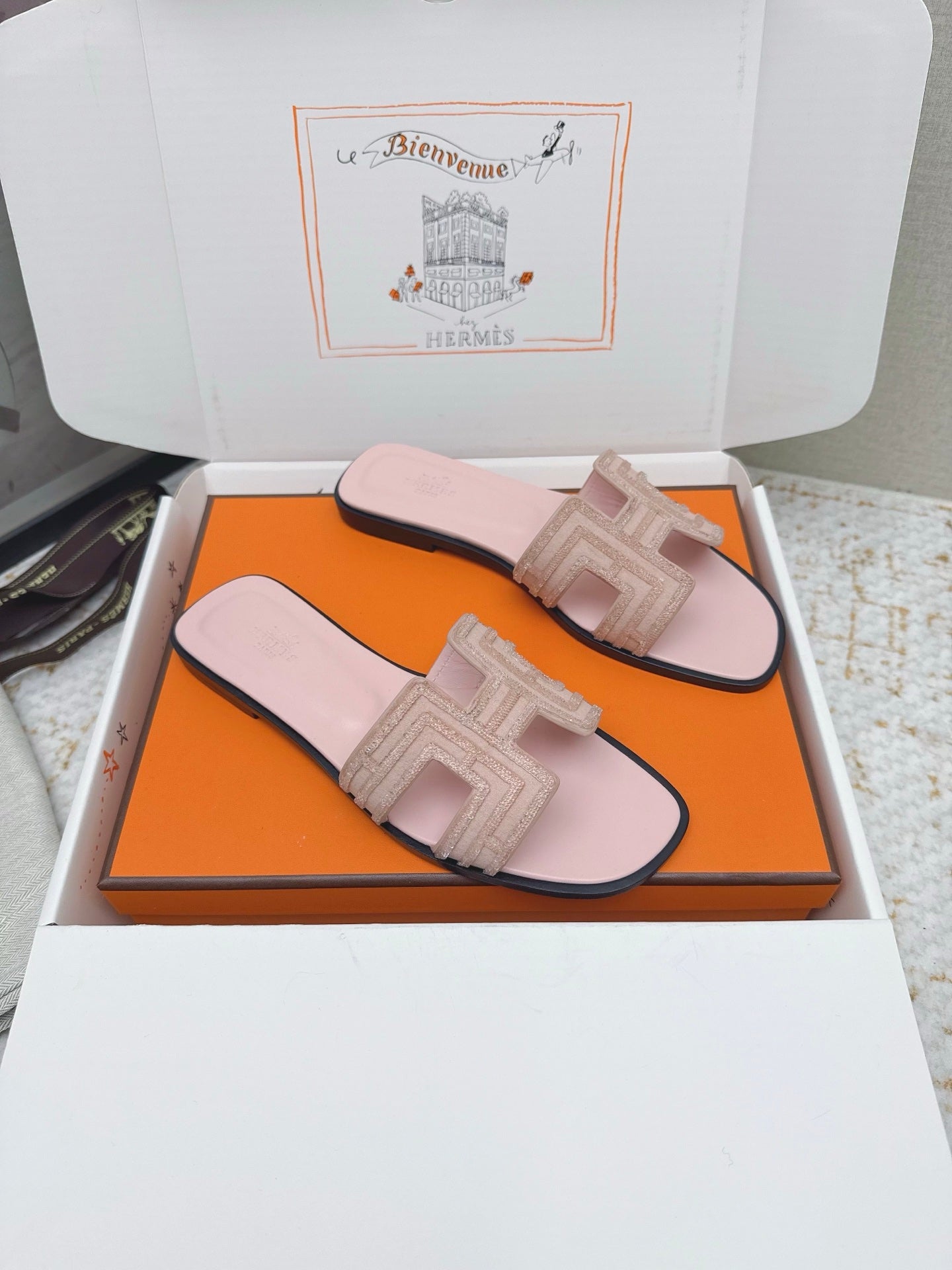 HM 26ss Oran Sandals Light Pink Cowhide 625226