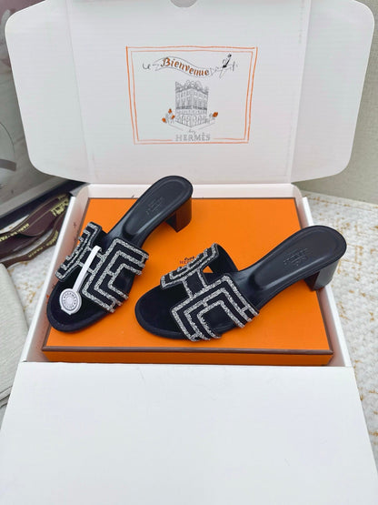 HM 26ss Oran Sandals 50 Black Cowhide 625230
