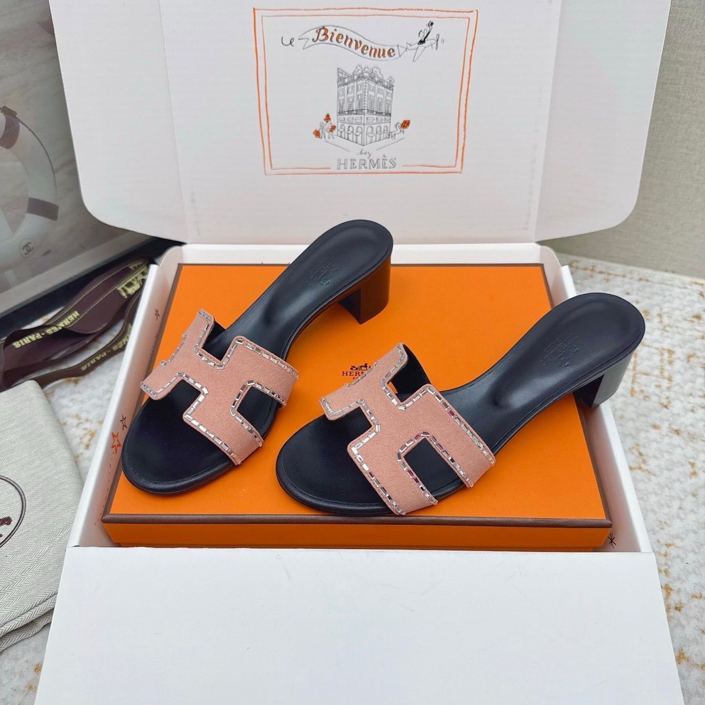 HM 26ss Oran Sandals 50 Black Light Pink Suede Sheepskin 625239
