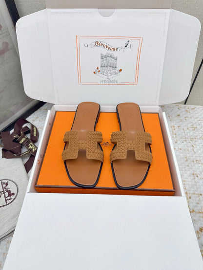 HM 26ss Oran Sandals Brown Suede Sheepskin 625138