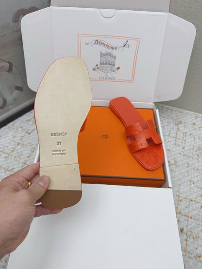 HM 26ss Oran Sandals Dark Orange Ostrich Leather 625105