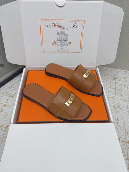 HM 26ss Oasis Sandals Brown Sheepskin Gold Buckle 625160
