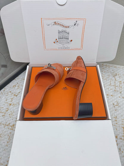 HM 26ss Oasis Sandals 50 Orange Suede Cowhide 625180