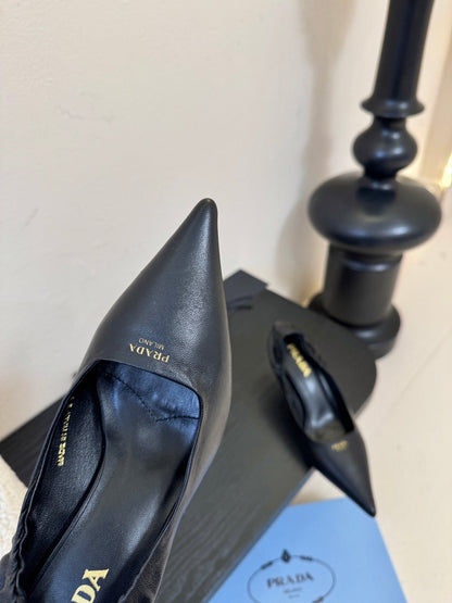 PRA 26S Pointed Toe Low Heels 60 Black Sheepskin 627413