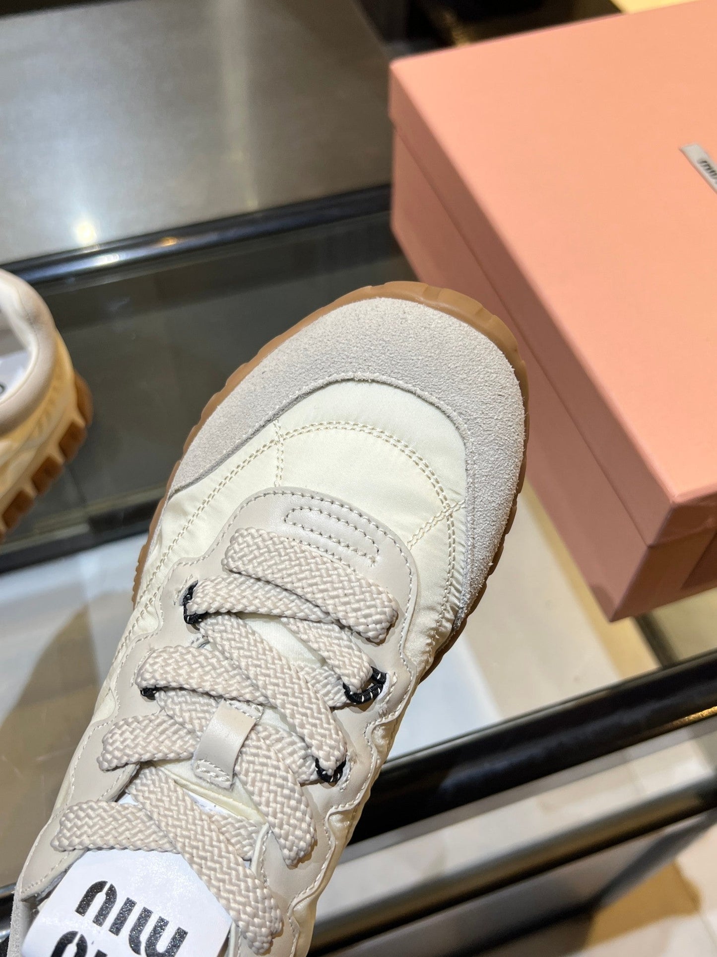 MIU 26ss Sneaker Fabric Suede