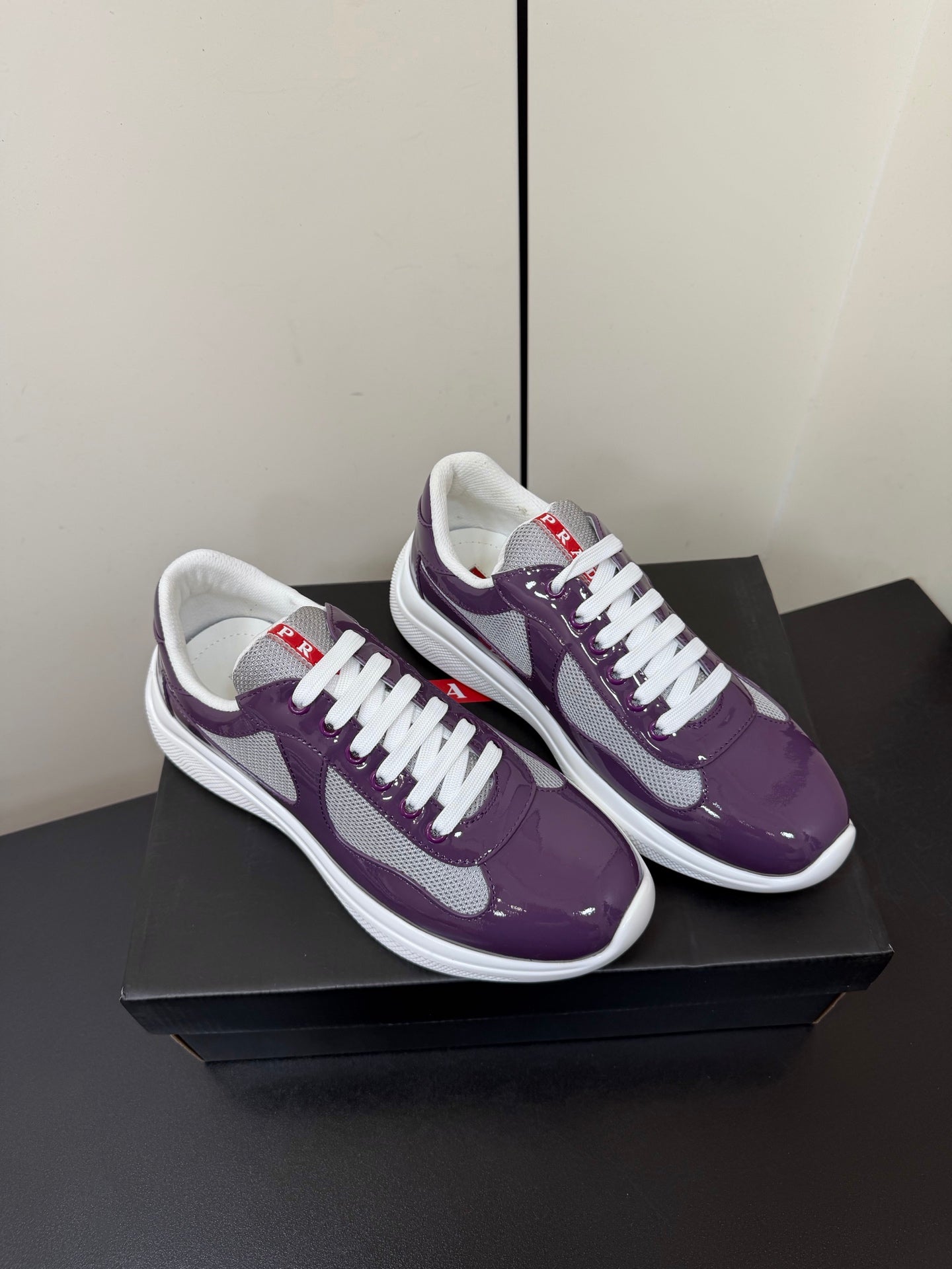 PRA 26S Casual Sneakers Purple Patent Leather 618926