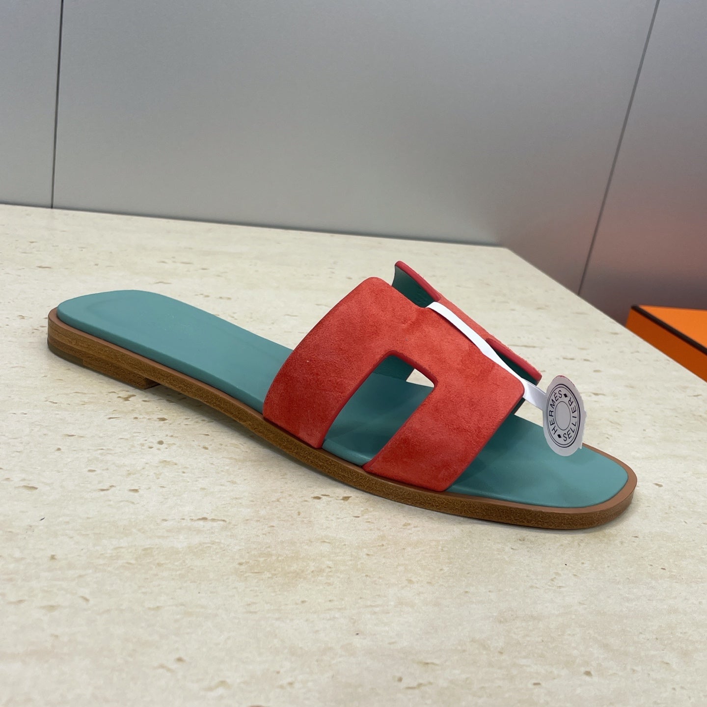 HM 26ss  Oran Sandals Turquoise Red Suede Cowhide 607206